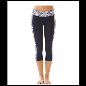 Lilly Pulitzer Luxletic Capri Pants size medium